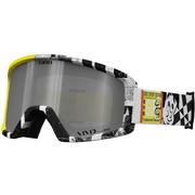 BLACK/WHITE TRASHED + THRASHED/VIVID ONYX